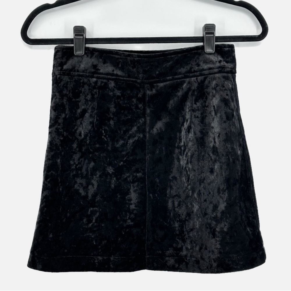 Lulus Urban Allure Black Crushed Velvet Mini Skirt Size Small - Picture 3 of 11